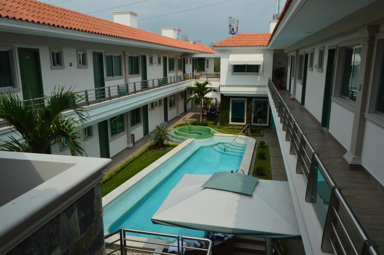 Hotel Villa Magna Poza Rica Εξωτερικό φωτογραφία